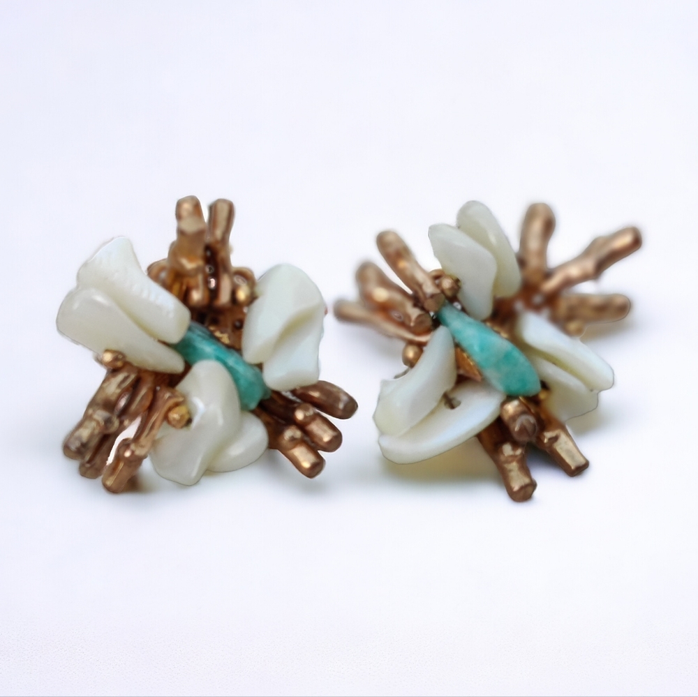 Vintage Miriam Haskell mother of pearl and amazonite coral branch earrings - Picture 1 of 13
